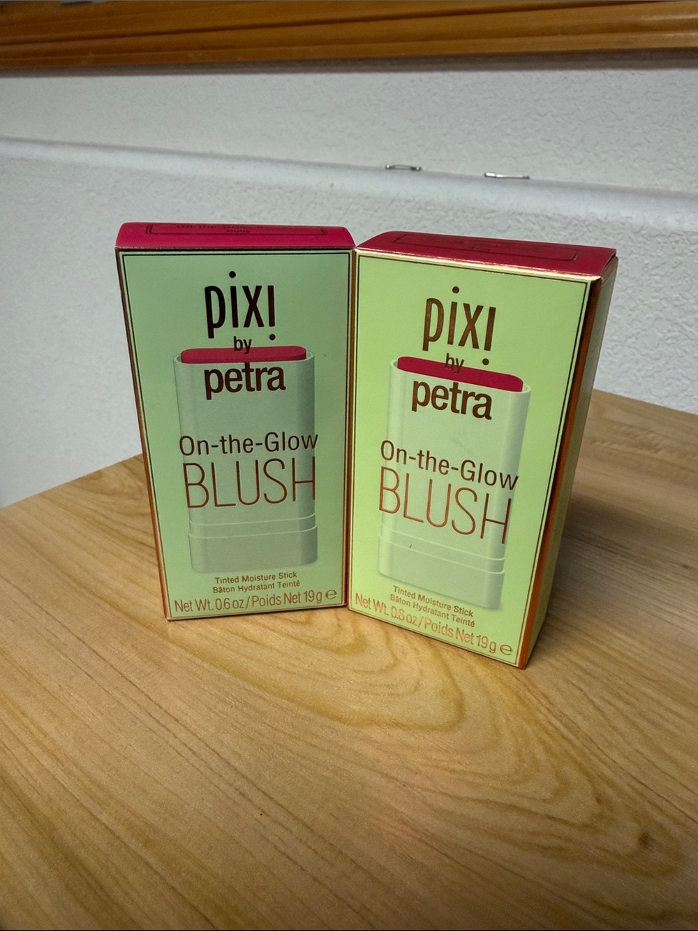 On-the-Glow Blush Stick Ruby - Pink